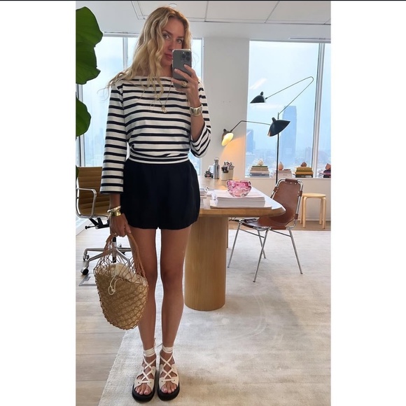 2024 J.Crew Oversized Navy Nautical striped jumper - Picture 1 of 5
